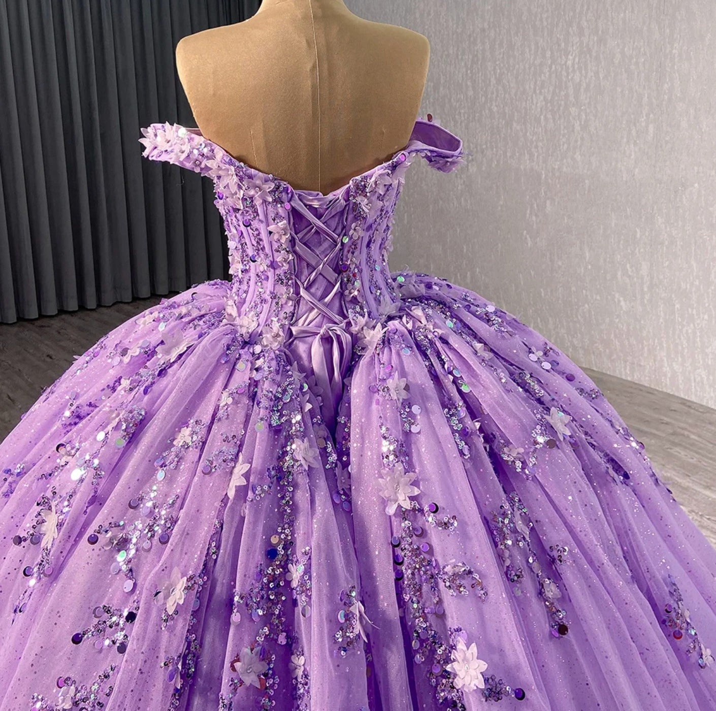 Purple Off Shoulder Sweetheart Puffy Quinceanera Dresses Lace Appliques Beaded Corset Glitter Tulle Sweet 16 Dress Prom Party Gowns