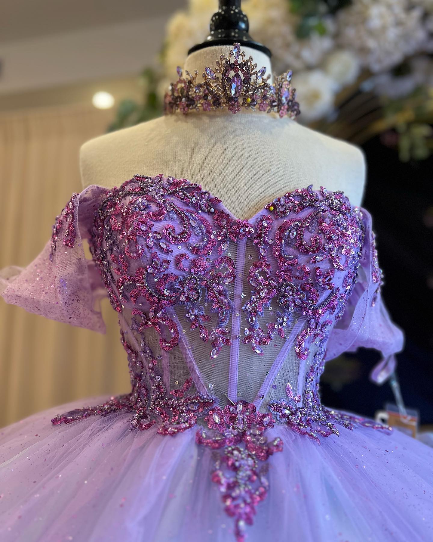 Lilac Quinceanera Dresses Ball Gown Beading Corset Floral Lace Appliques Off The Shoulder Sequined Formal Birthday Party Sweet 16 Dress