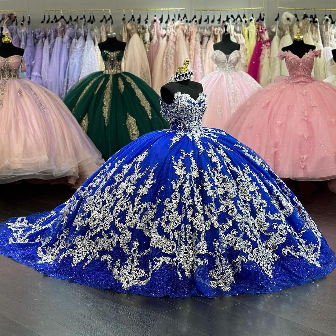 Königsblaues schulterfreies Prinzessin Quinceanera-Kleid Ballkleid mit Spitzenapplikationen und funkelnden Perlen aus Tüll für formelle Abschlussball-Partykleider Sweet 16 Dress