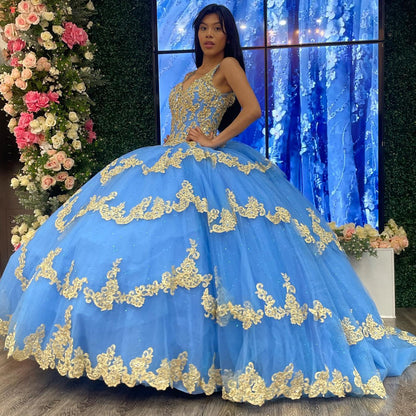 WQ1140 - Ball Gown V Neck Beaded Sequins Flower Appliques Tiered  Lace Up Sky Blue Tulle Quinceanera Dress Cocktail Dresses Princess Evening Party Gown for Sweet 16