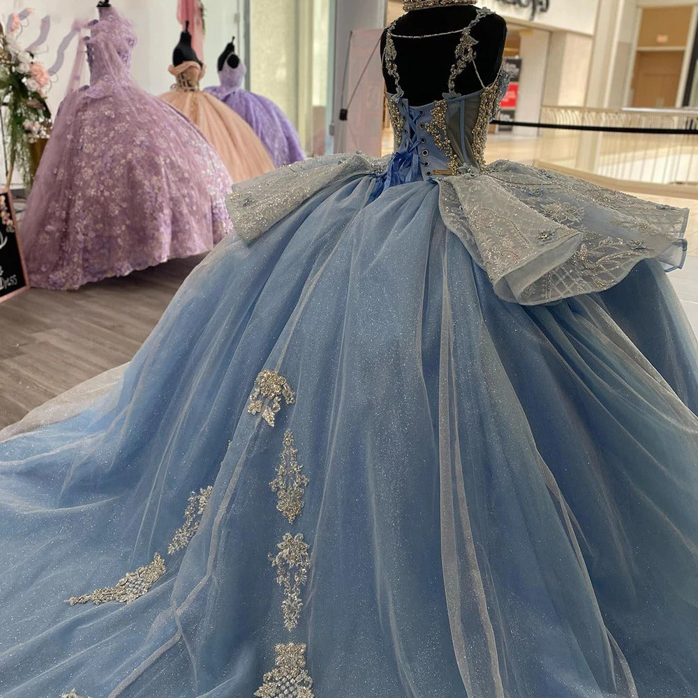 WQ1081 - Elegant Ball Gown Strapless Sleeveless Flower Lace Appliques Beaded Sky Blue Tulle Princess Gown Quinceanera Dress for Sweet 16