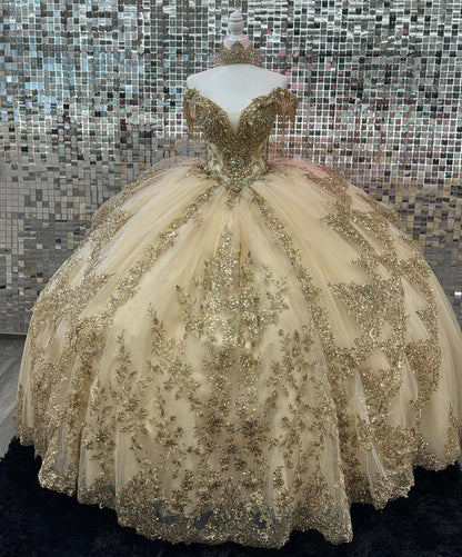 Champagne Off Shoulder Princess Quinceanera Dresses Lace Appliques Beaded Sparkly Tulle Birthday Prom Party Gowns Sweet 16 Dress