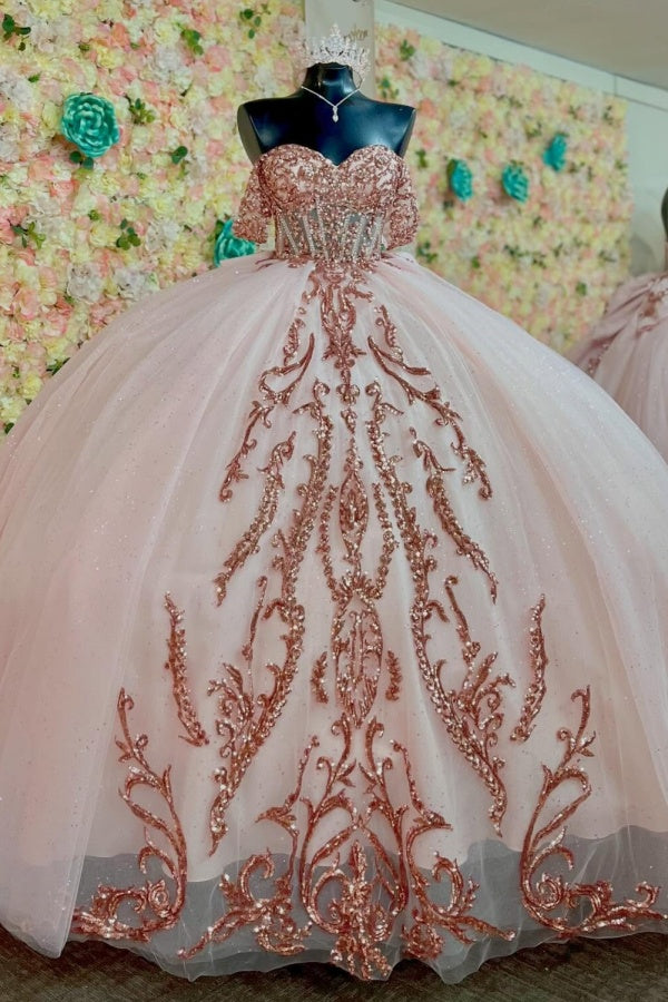 Langes Quinceanera-Kleid mit Herzausschnitt für Damen, trägerloses Korsett mit Blumenapplikationen, Perlenbesetztes Tüll-Ballkleid 