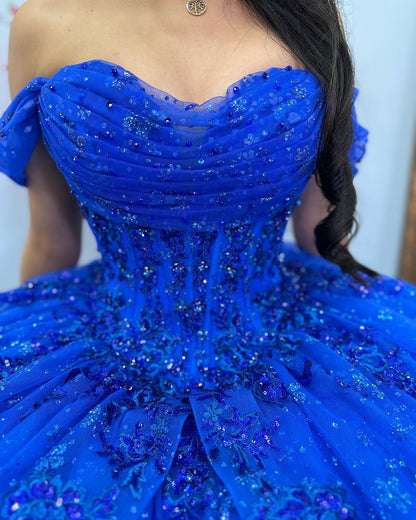 WQ1158 - Luxury & Glamorous Ball Gown Off Shoulder Lace Appliques Beaded Tiered Glitter Ruffles Royal Blue Tulle Quinceanera Dress Evening Party Gown for Sweet 16