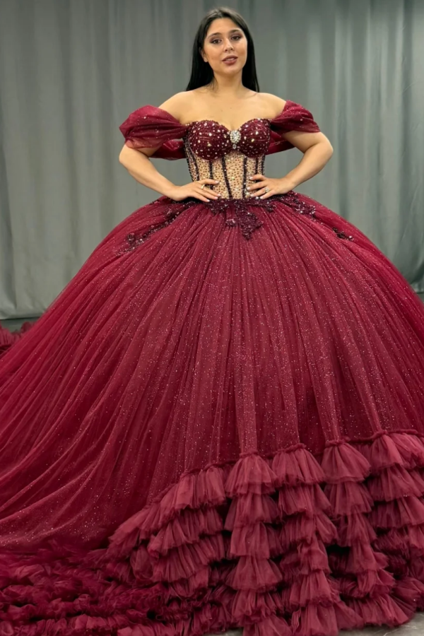Langes Quinceanera-Kleid mit Herzausschnitt für Damen, trägerloses Korsett mit Blumenapplikationen, Perlenbesetztes Tüll-Ballkleid 