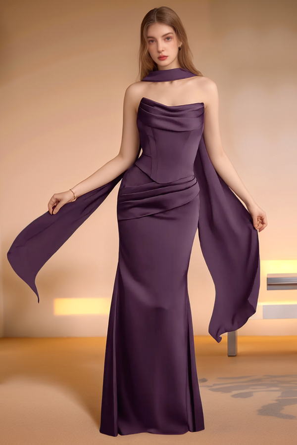 Sheath Boat Neck Sleeveless Pleated Satin Bridesmaid Dress WB1014