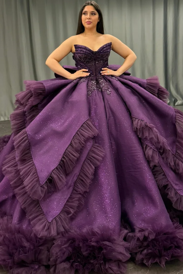V Neck Sleeveless Purple Sweet 15 Quinceañera Dress with Beaded Appliques WQ1496