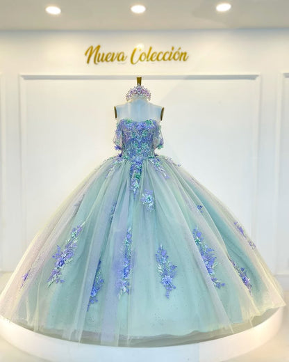 Langes Quinceanera-Kleid mit Herzausschnitt für Damen, trägerloses Korsett mit Blumenapplikationen, Perlenbesetztes Tüll-Ballkleid 
