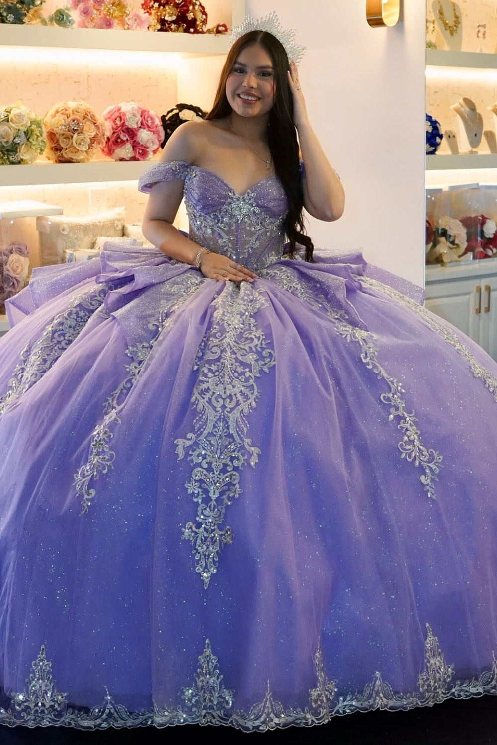 Langes Quinceanera-Kleid mit Herzausschnitt für Damen, trägerloses Korsett mit Blumenapplikationen, Perlenbesetztes Tüll-Ballkleid 