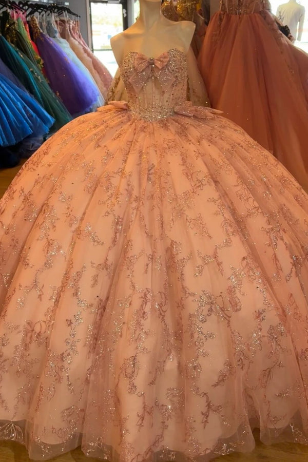 Langes Quinceanera-Kleid mit Herzausschnitt für Damen, trägerloses Korsett mit Blumenapplikationen, Perlenbesetztes Tüll-Ballkleid 