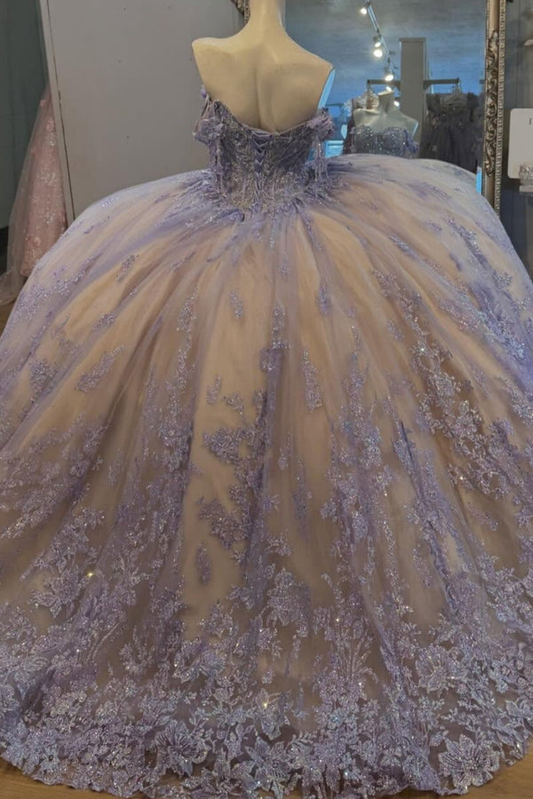 Langes Quinceanera-Kleid mit Herzausschnitt für Damen, trägerloses Korsett mit Blumenapplikationen, Perlenbesetztes Tüll-Ballkleid 