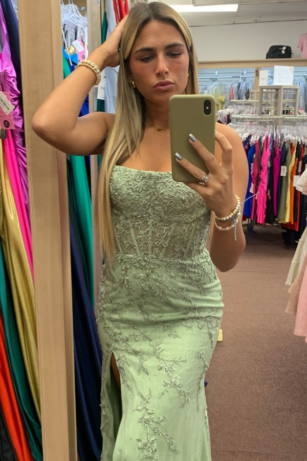 Sheath Boat Neck Sleeveless Appliques High Side Slit and Train Prom Dress WU1526